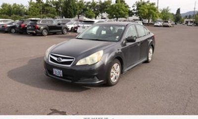 2010 Subaru Legacy Base
