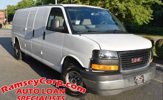2017 GMC Savana EXT