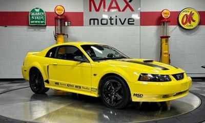 2000 Ford Mustang GT