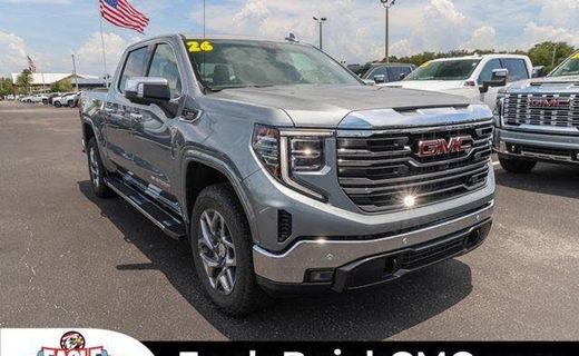 2026 GMC Sierra SLT