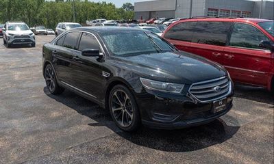 2014 Ford Taurus SEL