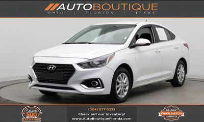 2022 Hyundai Accent SE SEL