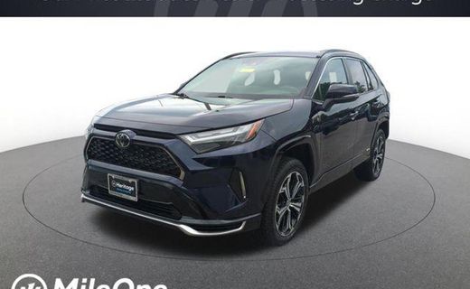 2025 Toyota RAV4 XSE