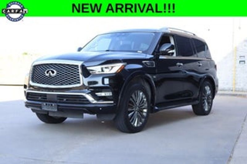2018 Infiniti QX80 — a typically priced live listing
