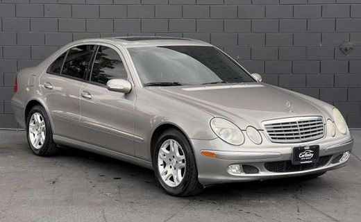 2003 Mercedes-Benz E-Class E320