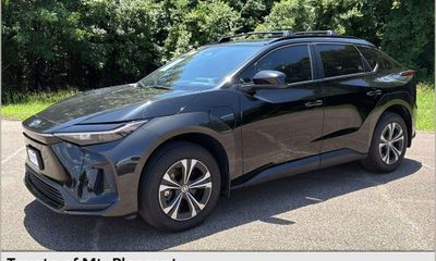 2024 Toyota BZ4X XLE
