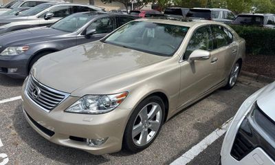 2011 Lexus LS 460