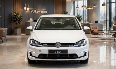 2015 Volkswagen E-Golf SEL Premium