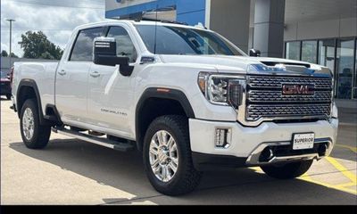 2023 GMC Sierra HD Denali