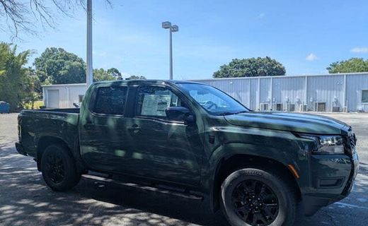 2026 Nissan Frontier SV