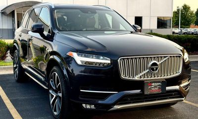 2019 Volvo XC90 Inscription