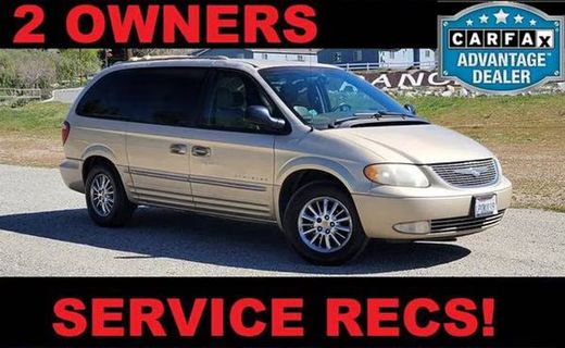 2001 Chrysler Town AND Country Limited