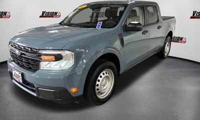 2022 Ford Maverick XL