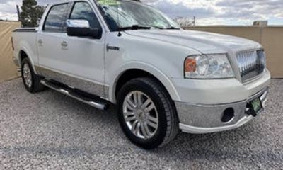 2006 Lincoln Mark LT Base