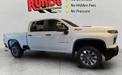 2026 Chevrolet Silverado HD Custom