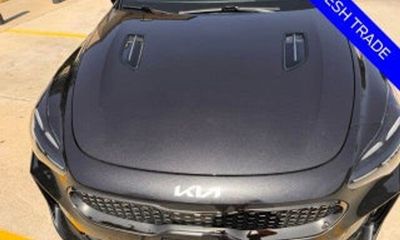 2022 Kia Stinger GT1