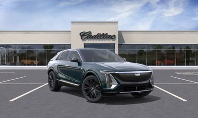 2026 Cadillac Lyriq Signature Luxury