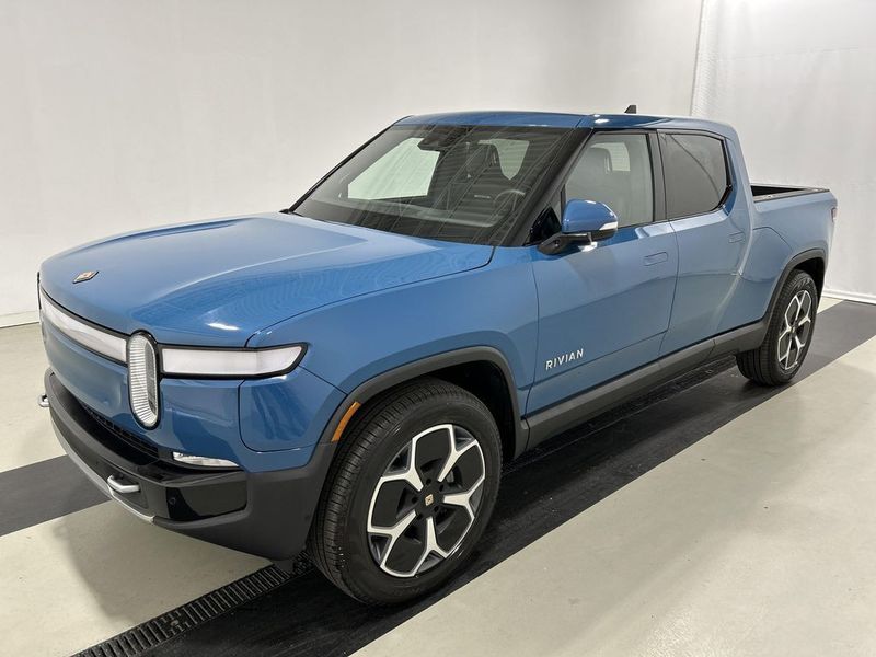2024 Rivian R1T — a typically priced live listing