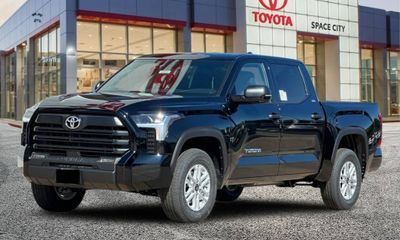 2026 Toyota Tundra SR5