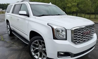 2020 GMC Yukon XL Denali