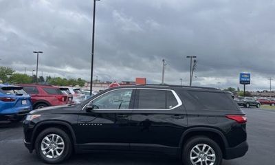 2020 Chevrolet Traverse LT