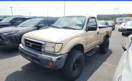 1999 Toyota Tacoma Deluxe