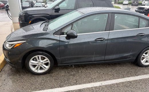 2017 Chevrolet Cruze LT
