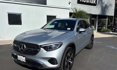 2025 Mercedes-Benz GLC-Class GLC350e 4MATIC