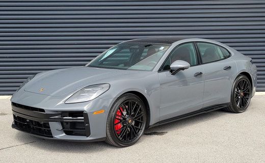 2026 Porsche Panamera GTS