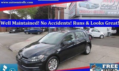 2019 Volkswagen Golf S SE