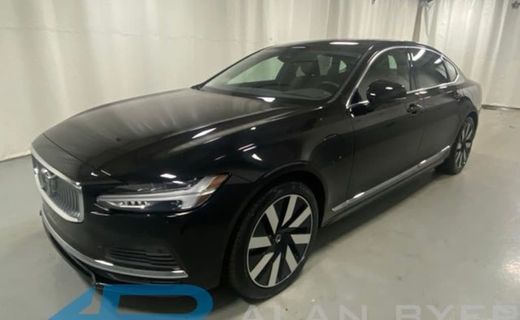 2025 Volvo S90 Plus Bright