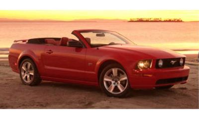 2005 Ford Mustang Deluxe