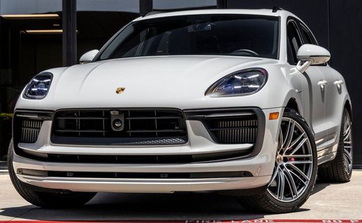 2025 Porsche Macan S