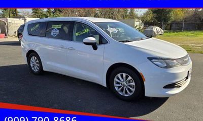 2017 Chrysler Pacifica Touring