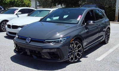 2026 Volkswagen Golf R 2 0 TSI