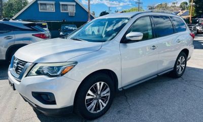 2018 Nissan Pathfinder S