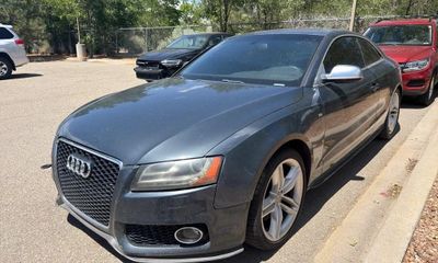2010 Audi S5 Quattro Premium Plus