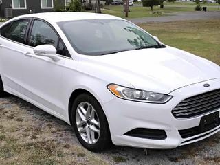2014 Ford Fusion SE