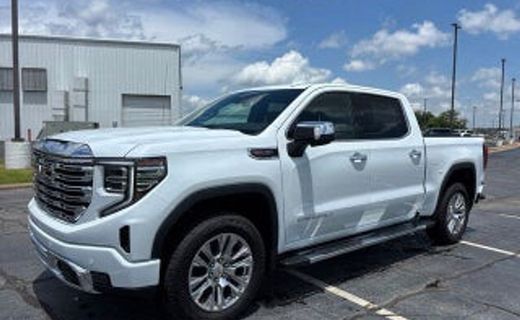 2026 GMC Sierra Denali