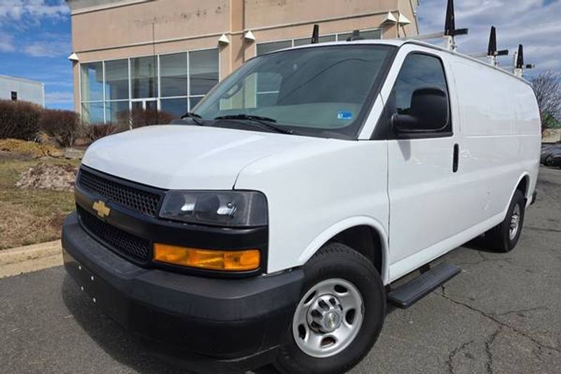 2021 Chevrolet Express Cargo — a typically priced live listing