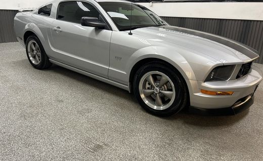 2005 Ford Mustang GT
