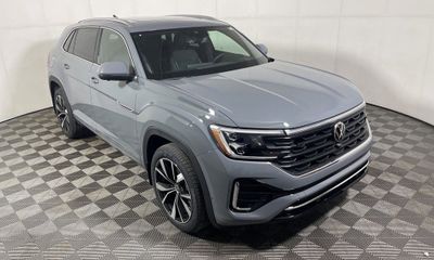 2026 Volkswagen Atlas Cross Sport 4Motion SEL Premium