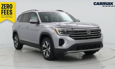 2024 Volkswagen Atlas SE
