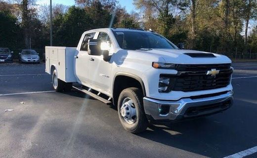 2025 Chevrolet Silverado HD Work Truck