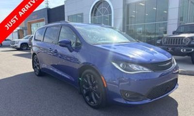 2017 Chrysler Pacifica Touring L
