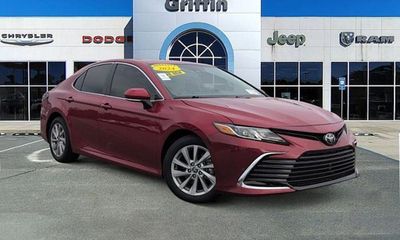 2024 Toyota Camry LE