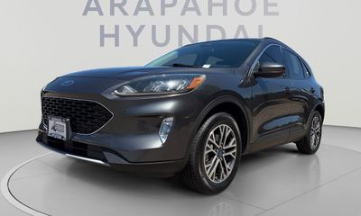 2020 Ford Escape SEL