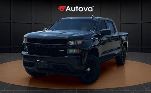 2022 Chevrolet Silverado LTD Custom