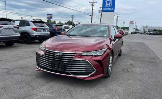 2022 Toyota Avalon XLE