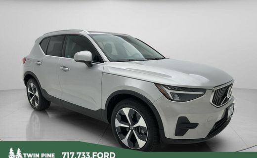 2024 Volvo XC40